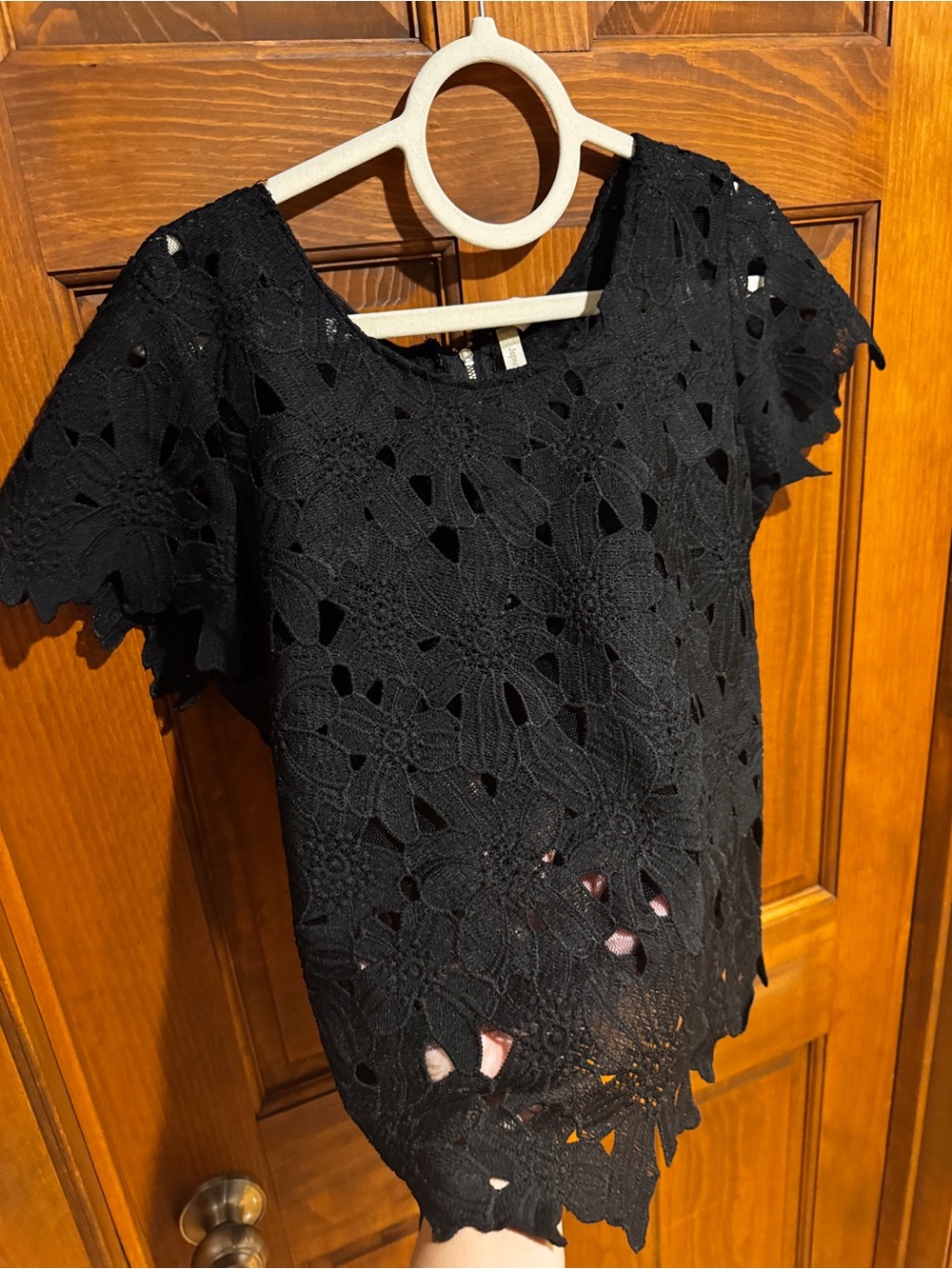 390. Japna Black Crochet Lace Short-Sleeve Blouse - Picture 4 of 11